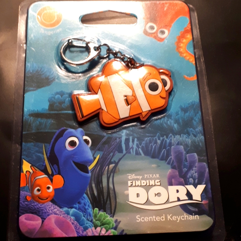 Disney / Pixar "Finding Dory" key chain